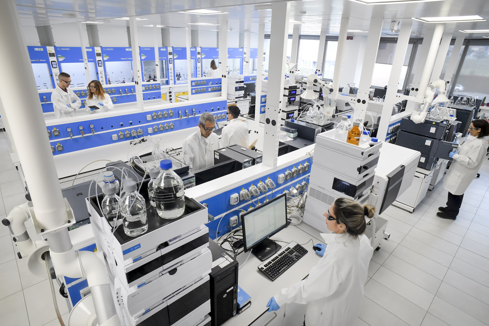 Dipharma's state-of-the-art R&D laboratory
