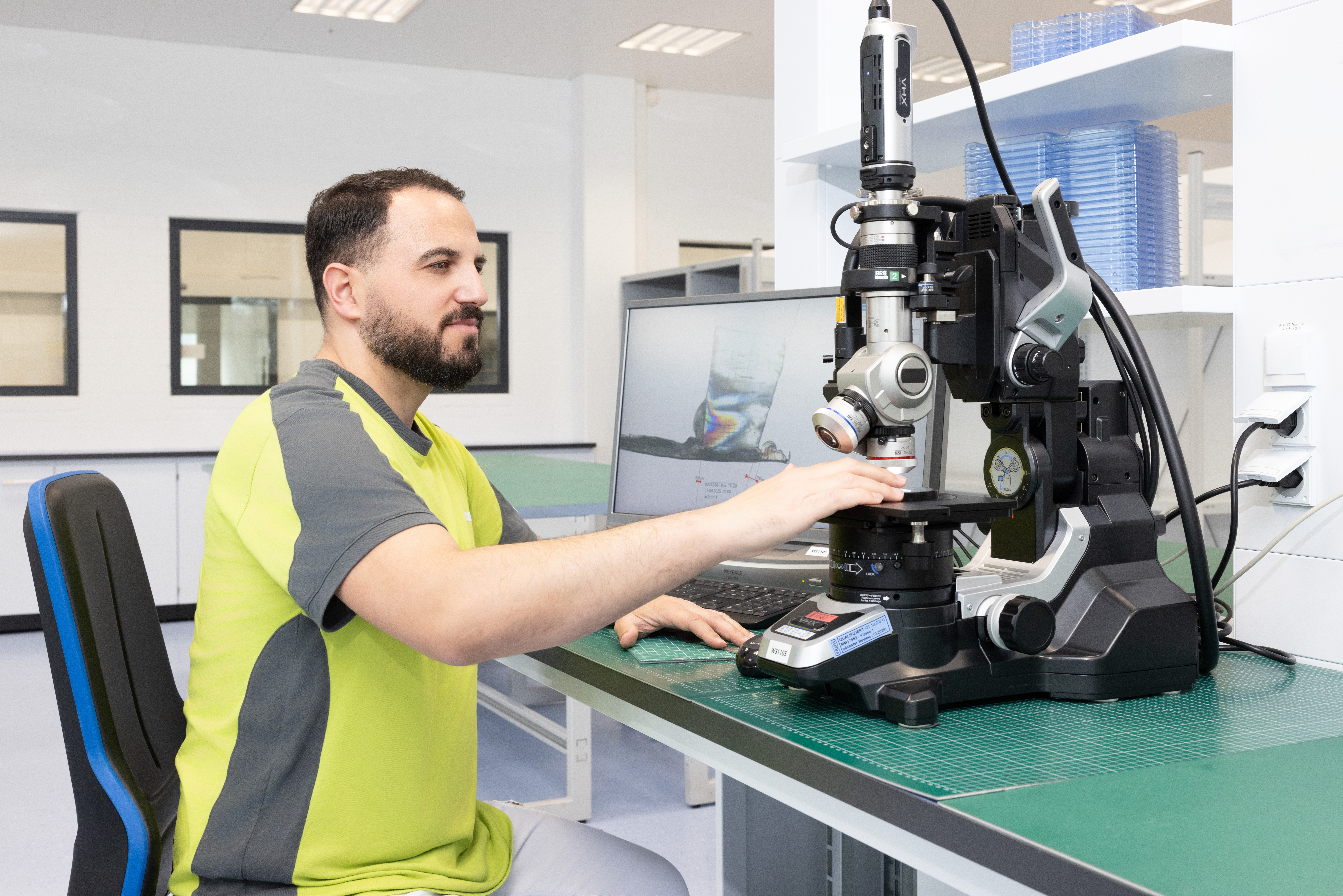 Accredited labor­at­ory ser­vices