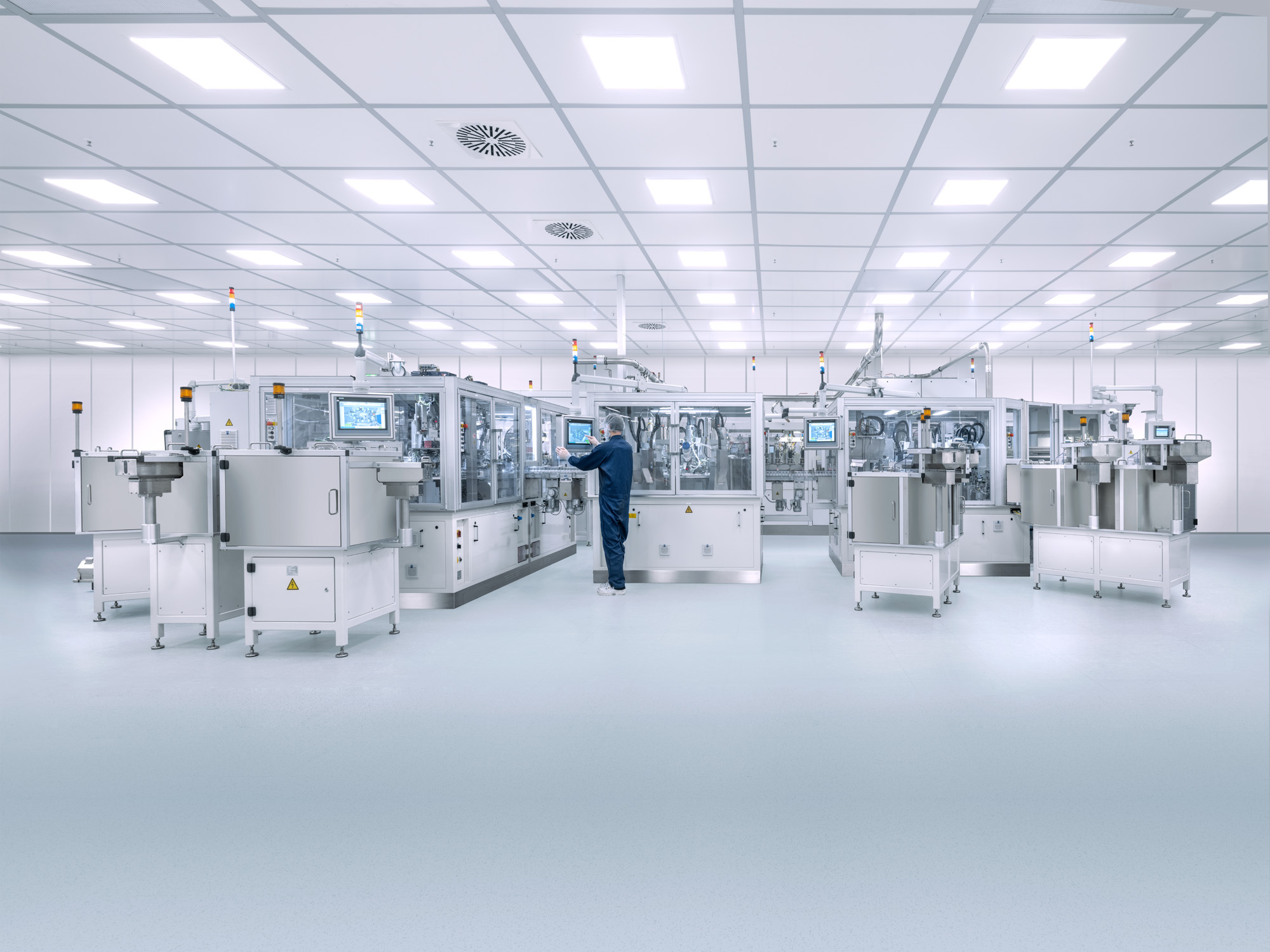 Automation solutions for device assembly and glass forming lines
