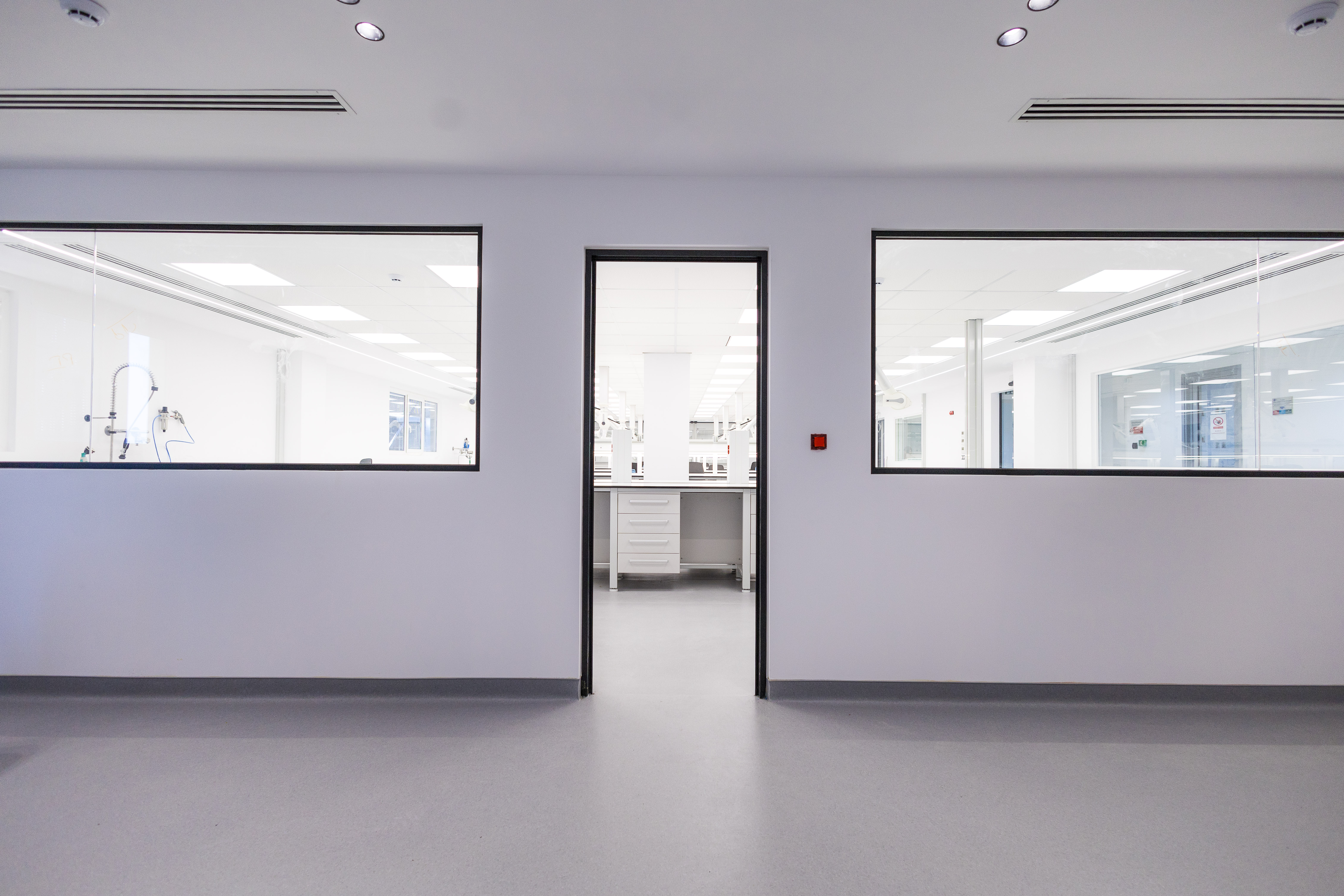 CLEANROOM FACILITIES