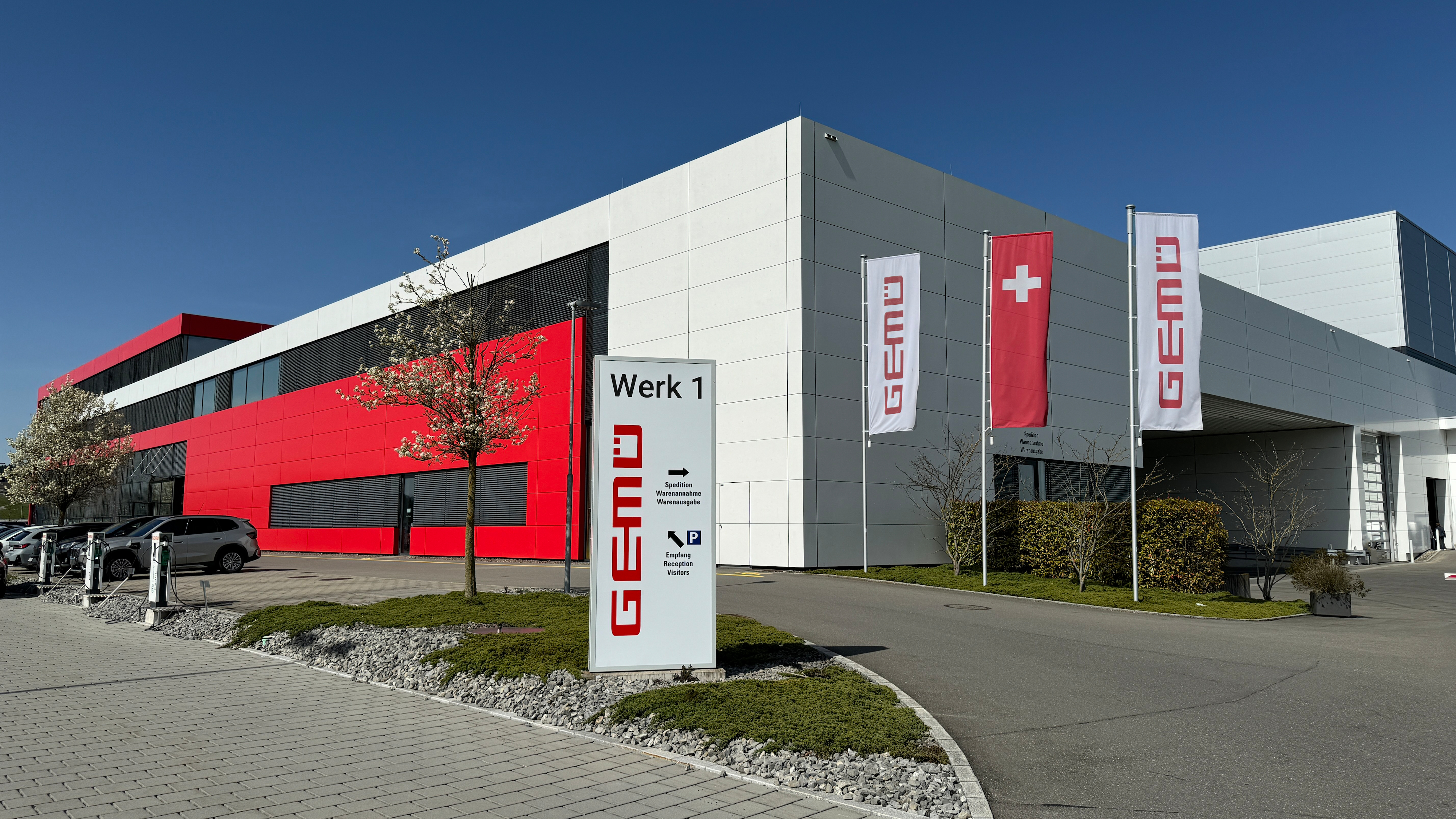 GEMÜ GmbH Emmen Luzern Front