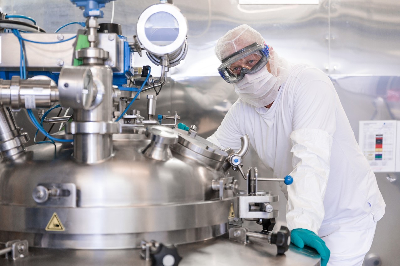 Hazardous chemistry services