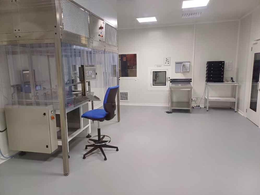 ISO 7 room for assembly