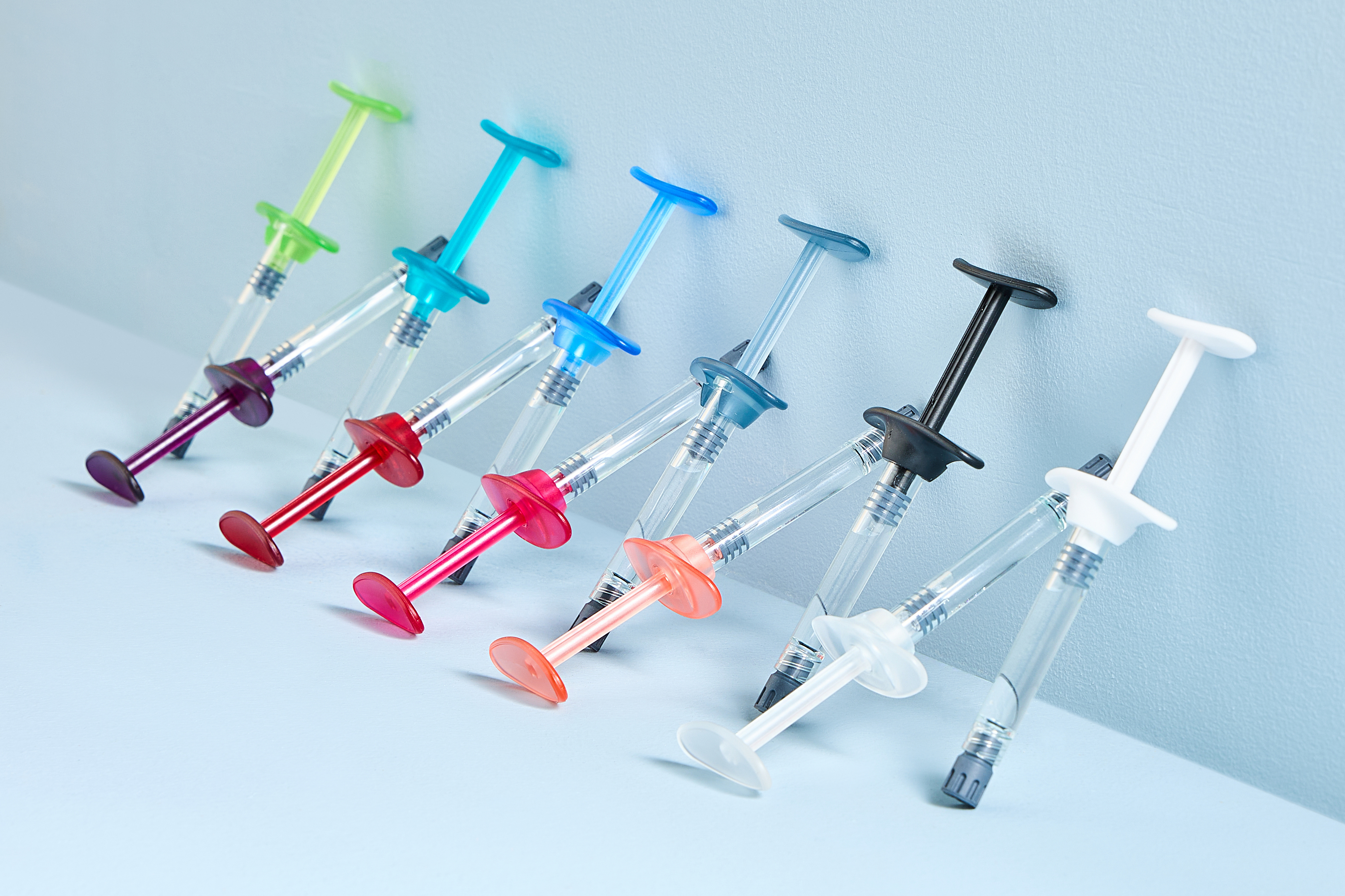 Monarch Syringe Components – Streamlined and Colorful