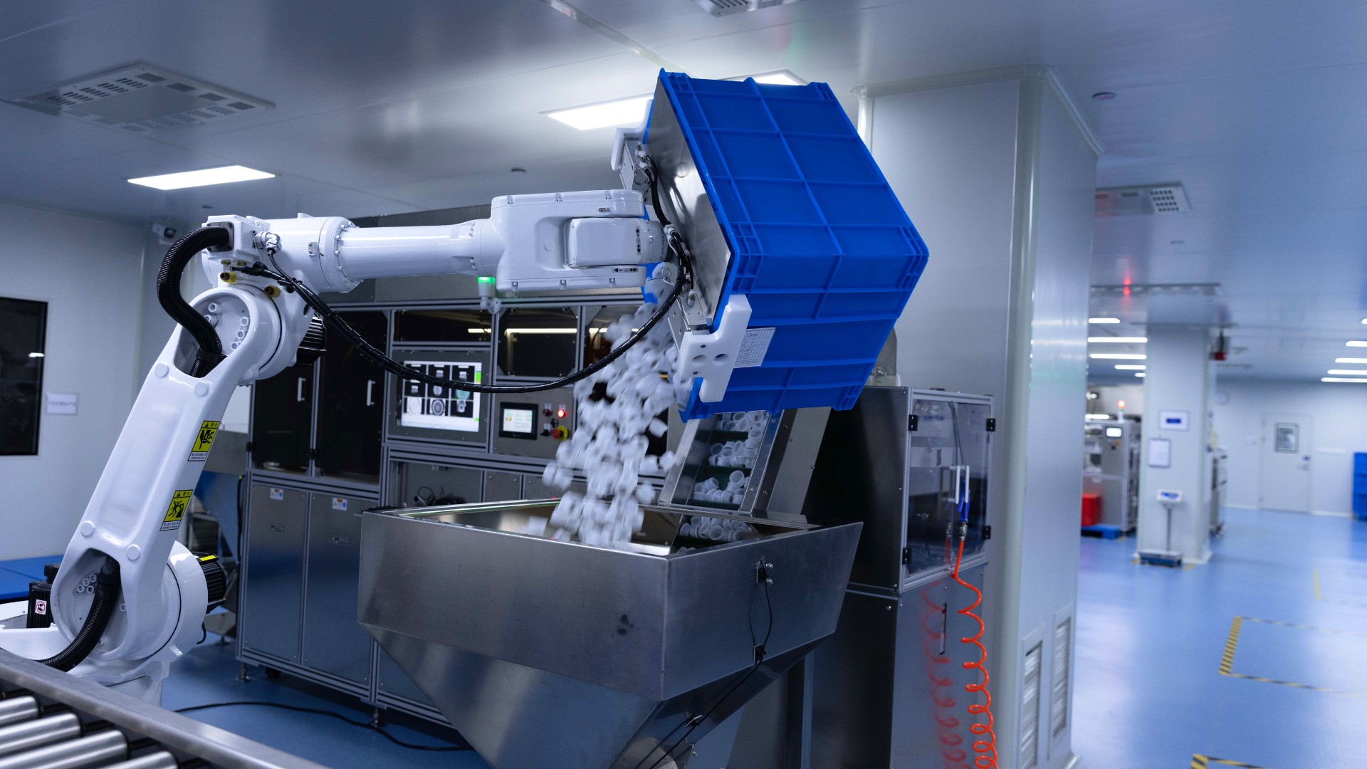 Robotic Transfer & Conveying