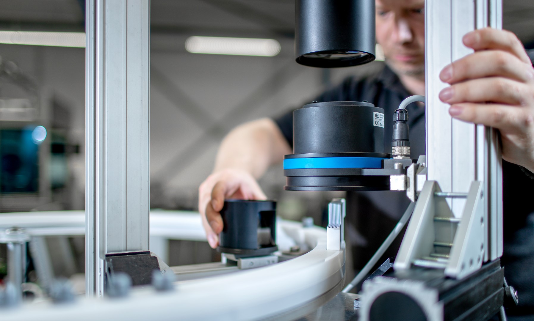 Simac Masic engineer visual inspection system