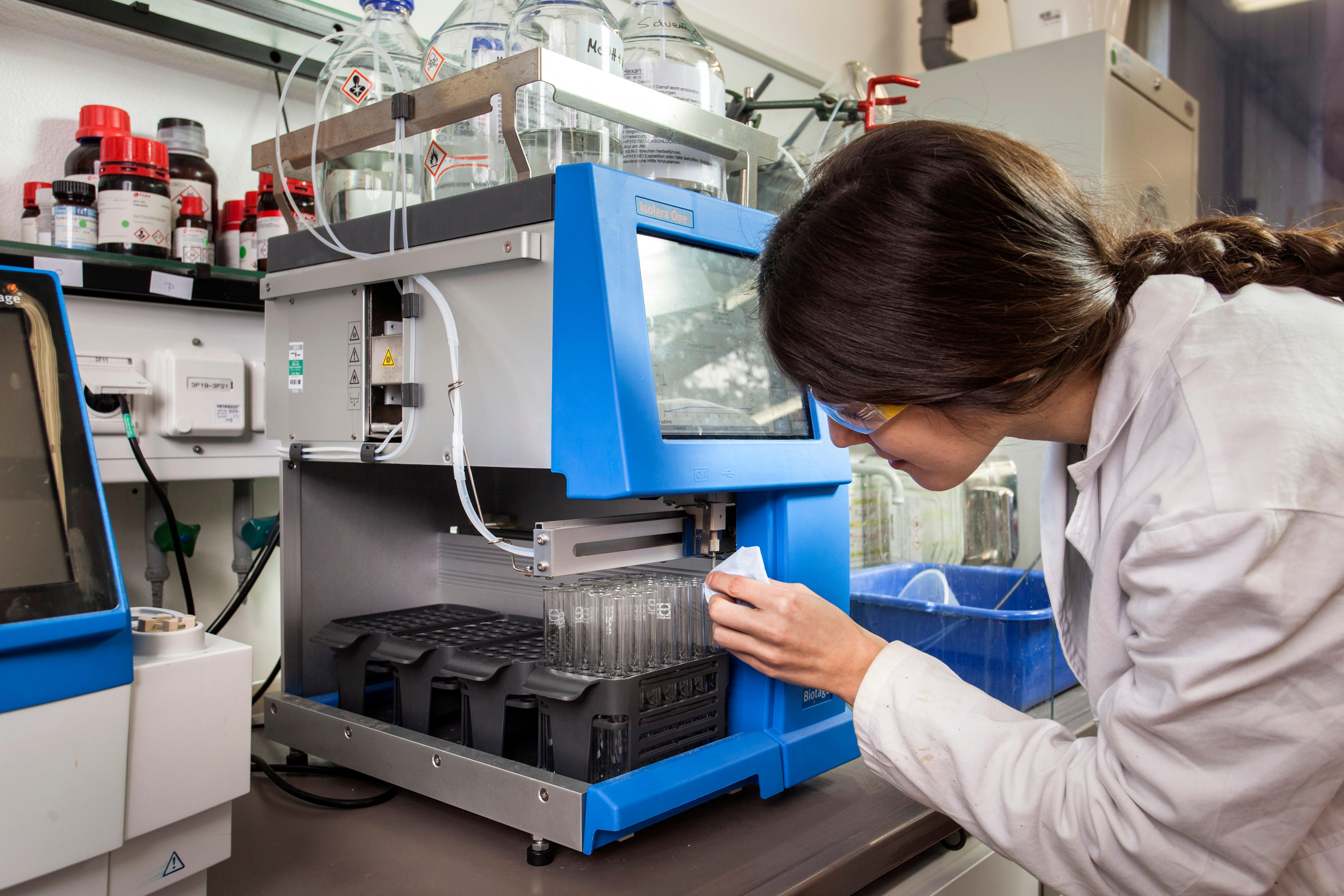 The Necessity of Extractables & Leachables Qualifications for Lyophilized Drug Products