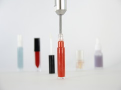 The market relies on individual, small batches in the production of cosmetics