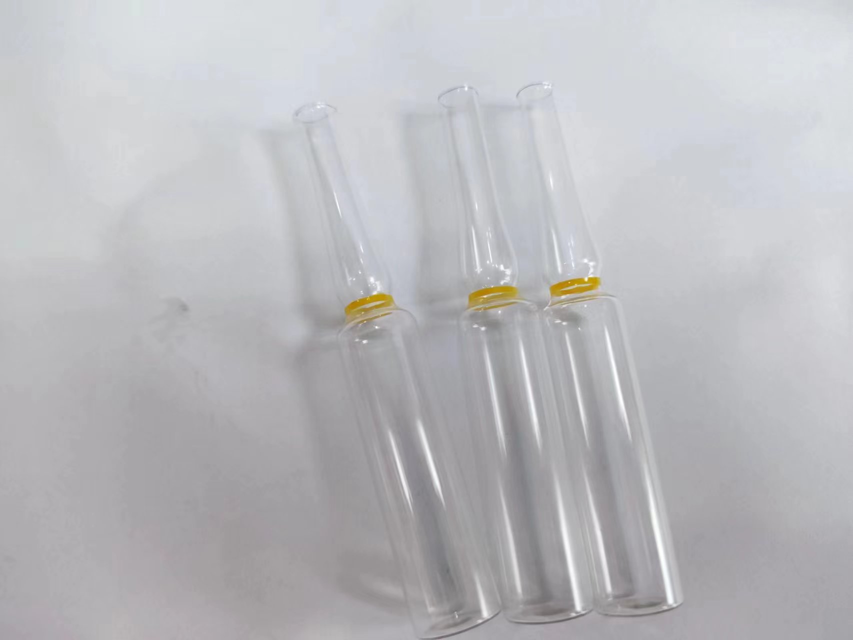 3ml clear glass ampoule yellow ring 1