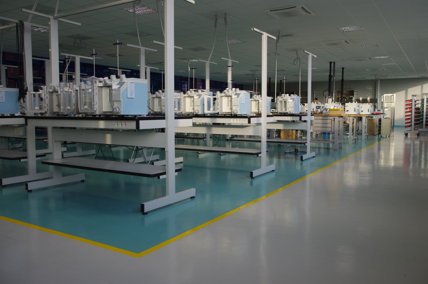 Antistatic epoxy self levelling floors - Recosint A2