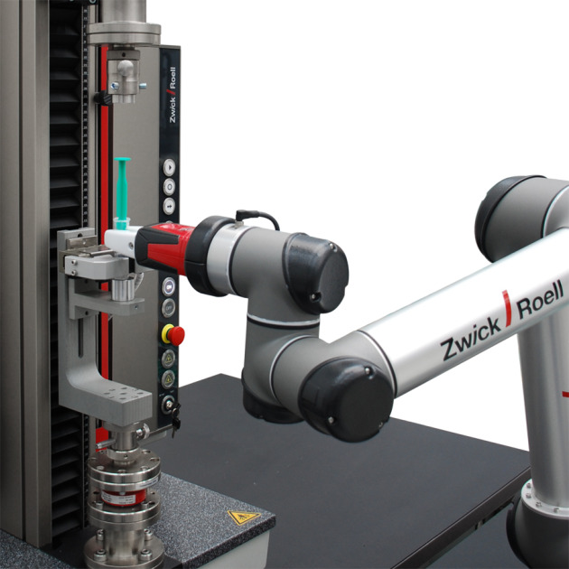 Automated testing of syringes