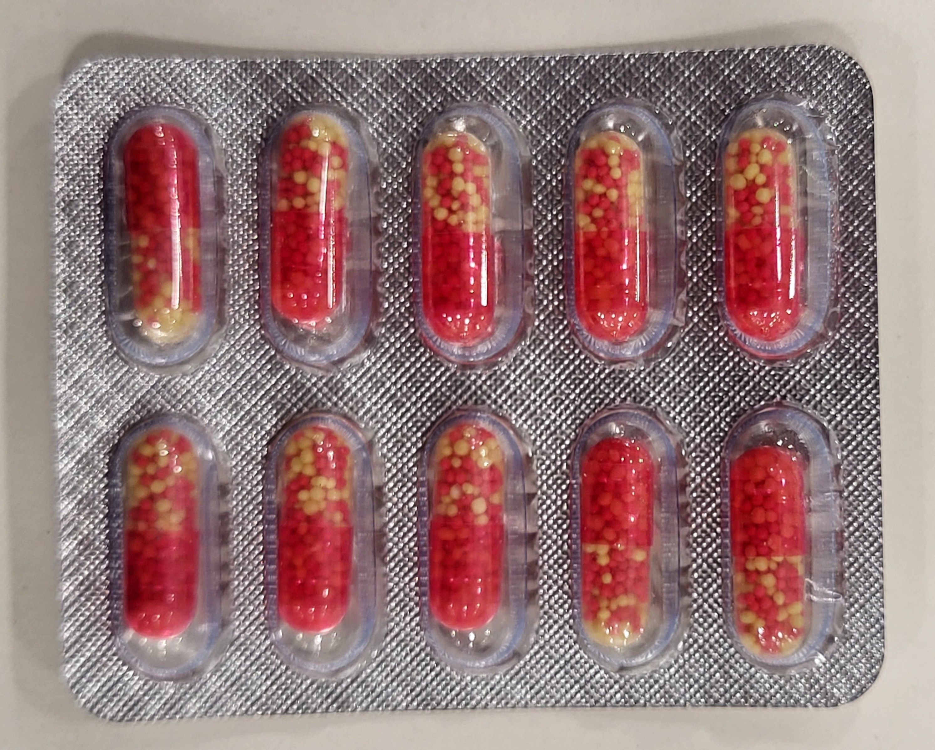 Chlorpheniramine Maleate 8mg + Phenylephrine HCL 20mg Sustained Release Capsules