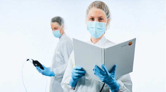Cleanrooms: Measurements in cleanrooms with precision measuring instruments from Testo