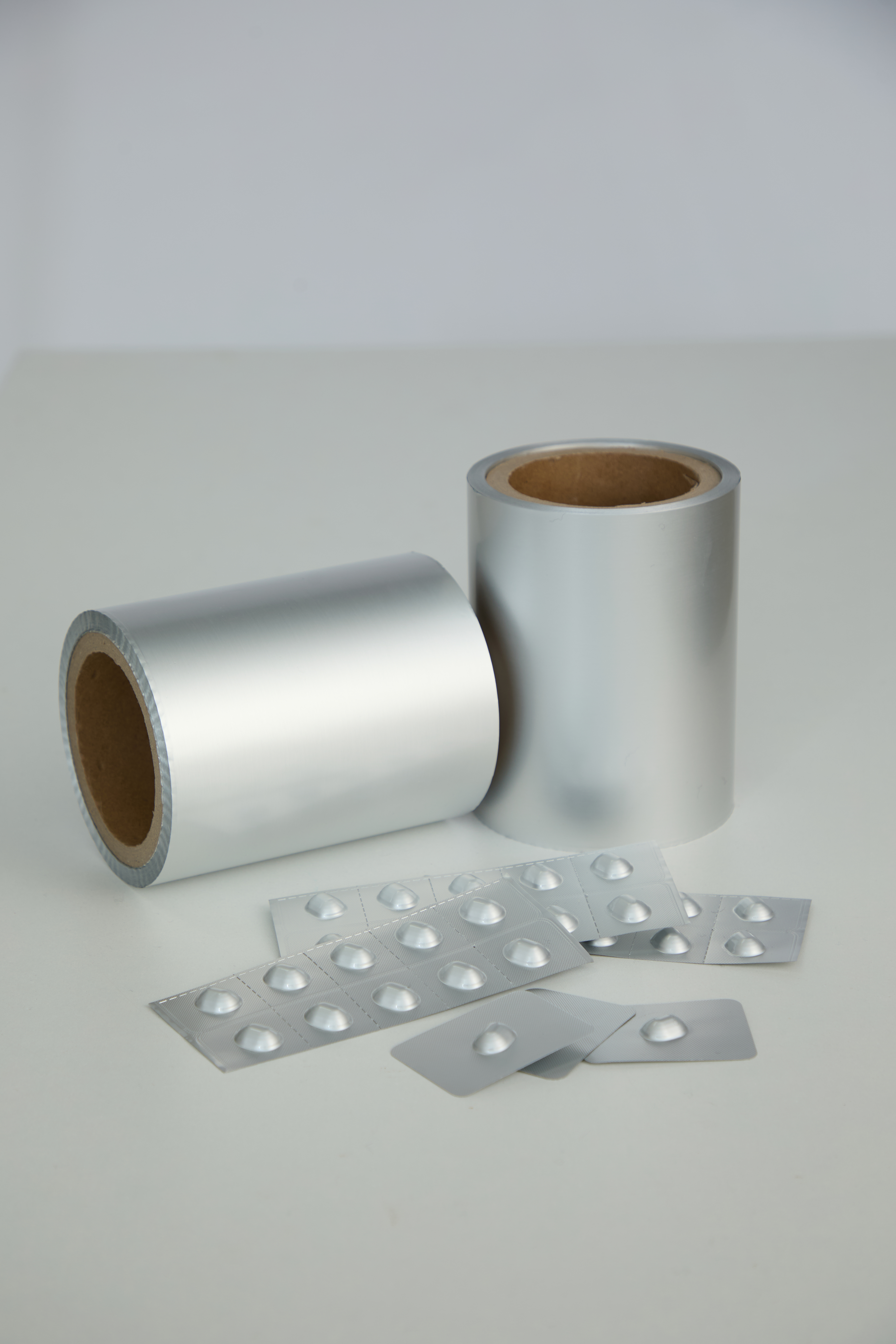 Desiccant cold form foil 2