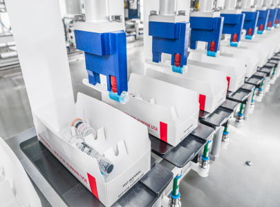 Eleven formats, one line – a flexible high-performance system for global vaccine distribution