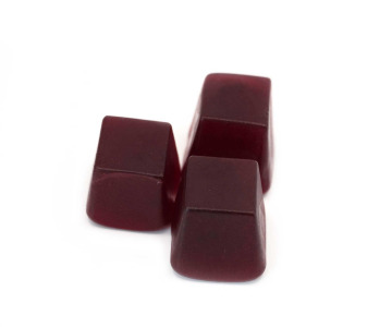 Energy chews with sodium and potassium, wild berry flavour