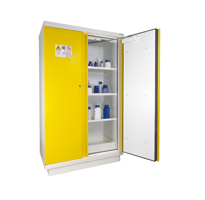 Flammable storage cabinets (90 mins) 3