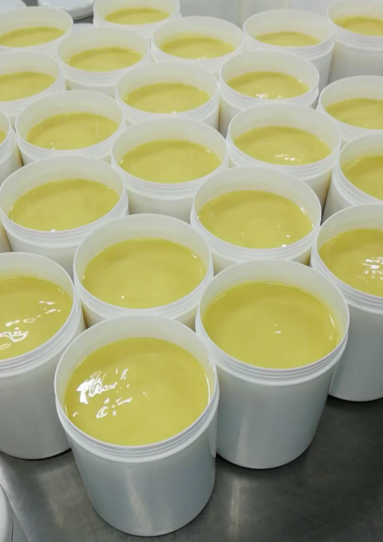 fresh royal jelly