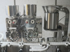 INJECTABLE DRY POWDER FILLING MACHINE