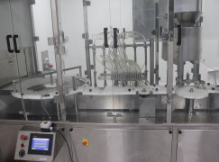 INJECTABLE LIQUID FILLING MACHINE
