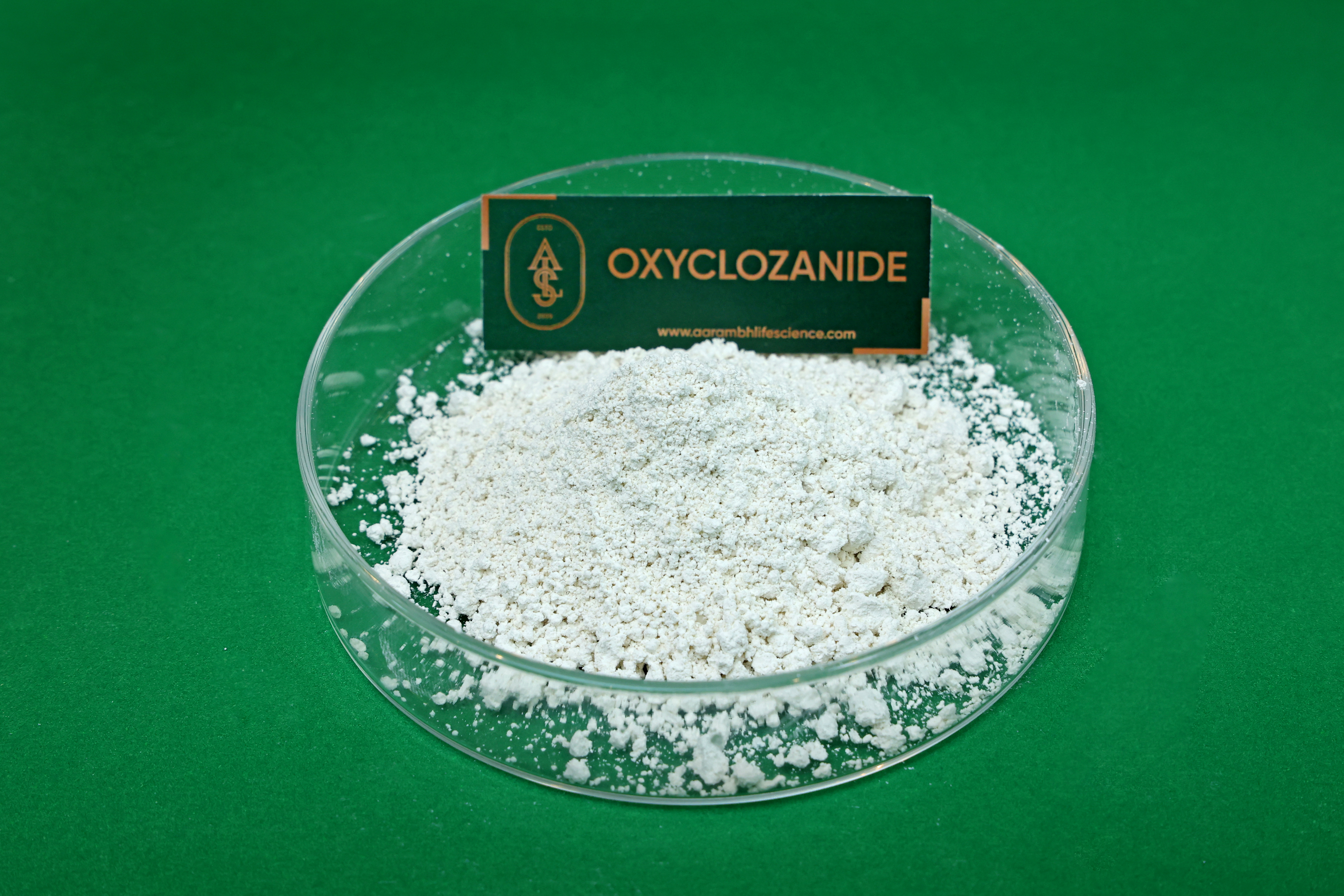 Oxyclozanide