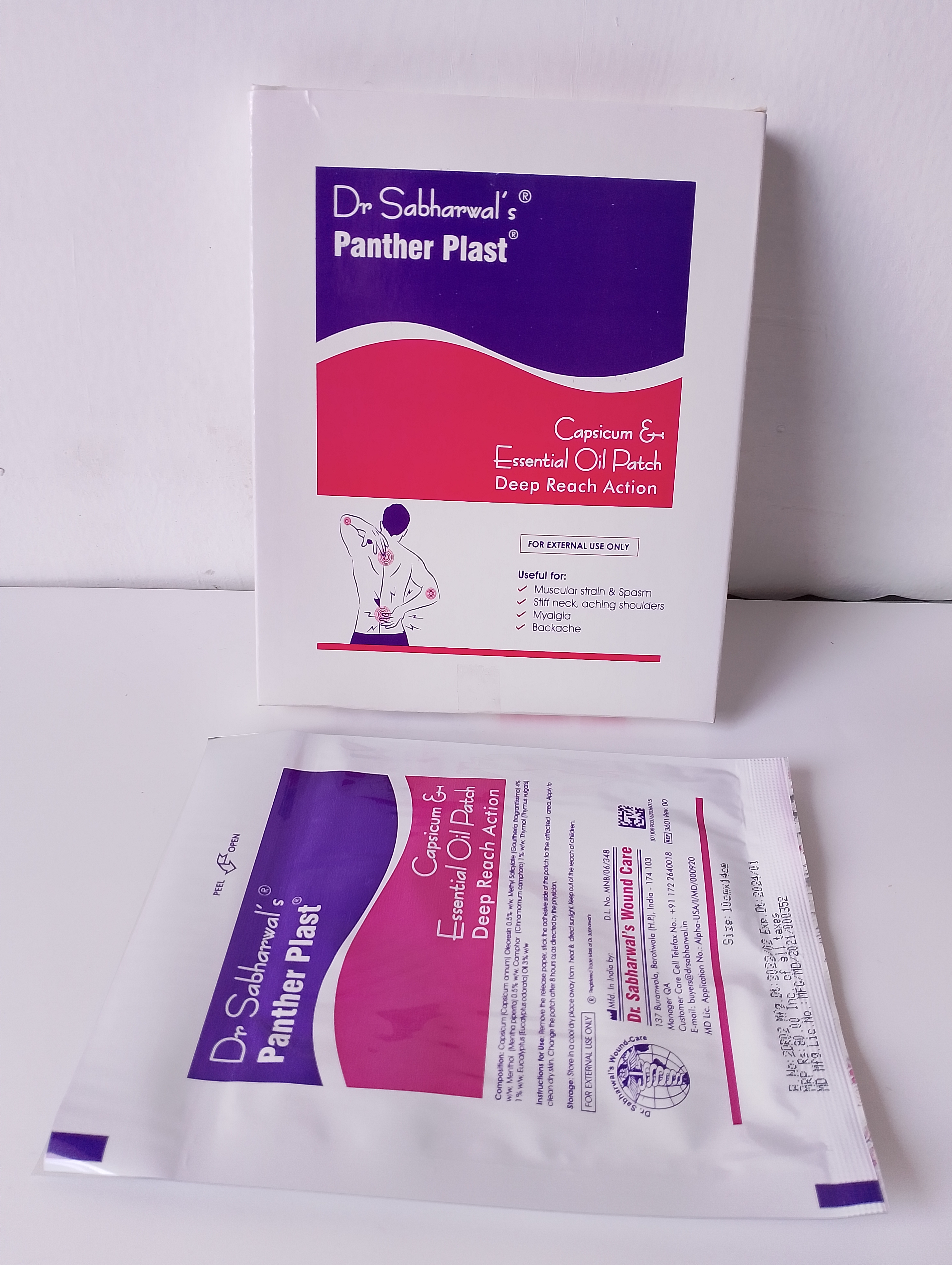 PAIN RELIEVING PATCH CONTAINING CAPSICUM & ESSENTIAL OILS 2