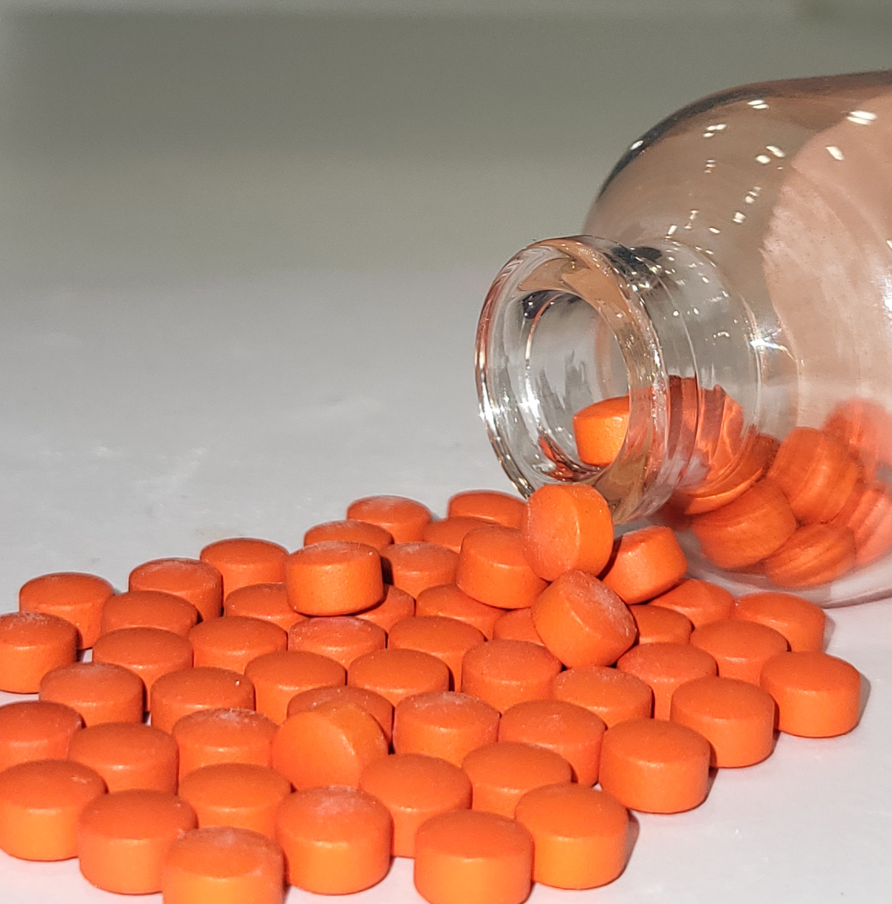 Pantoprazole EC + Domperidone SR Tablets