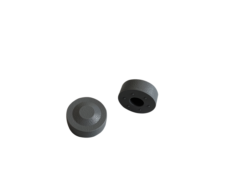 Polyisoprene rubber stopper for injection