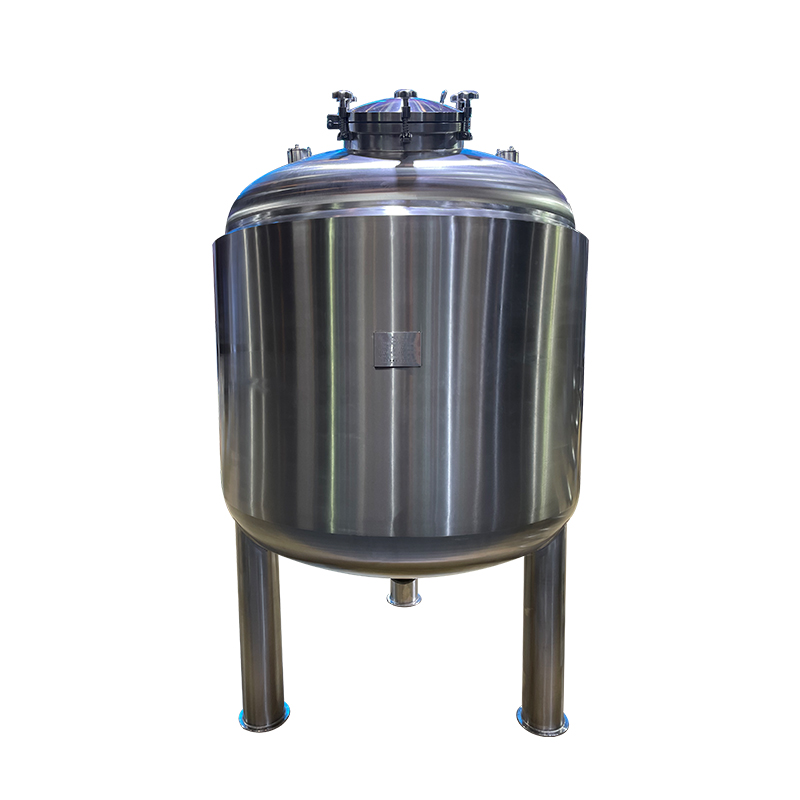 Purified water & WFI storage tank 1