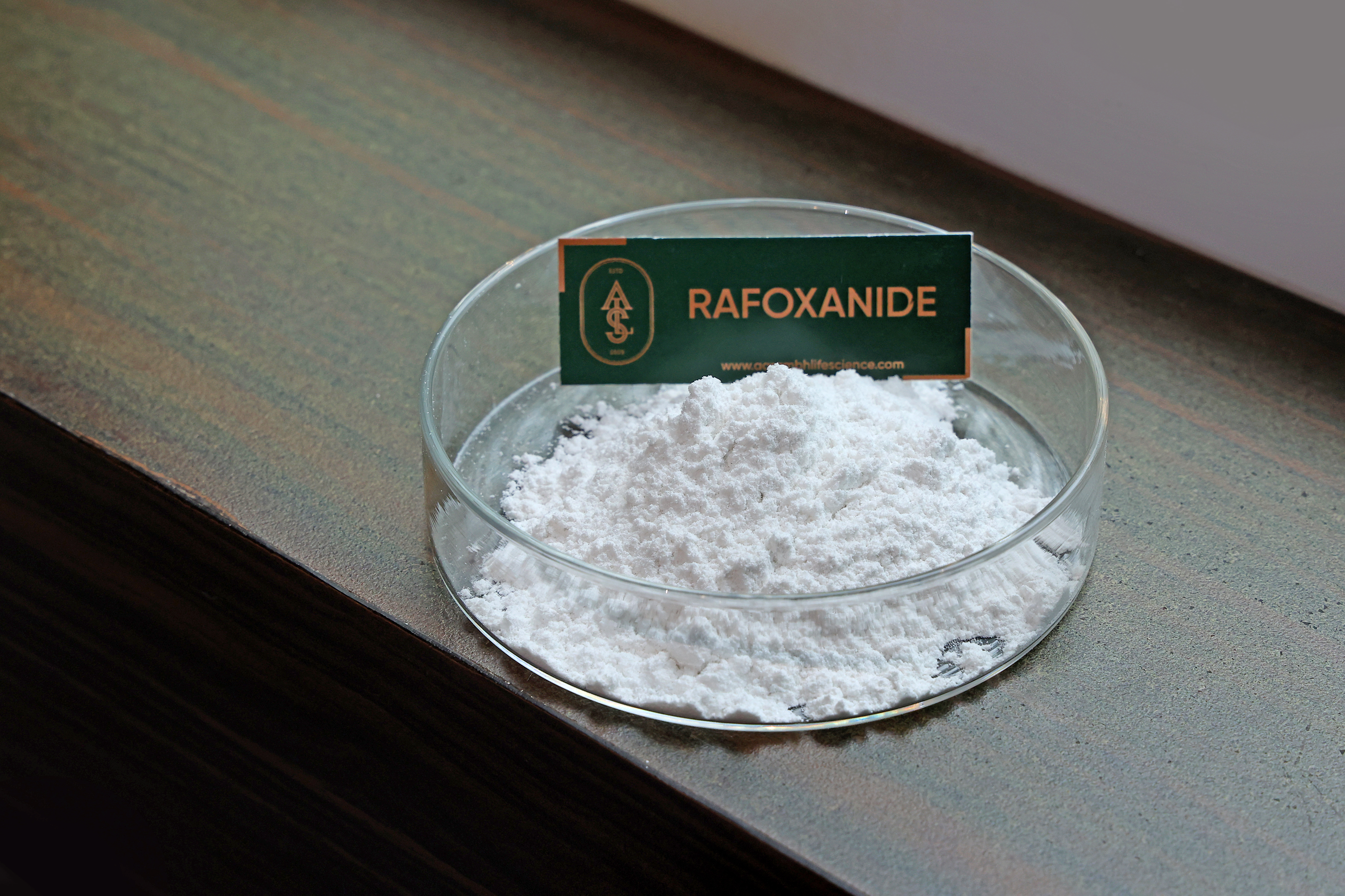Rafoxanide 2
