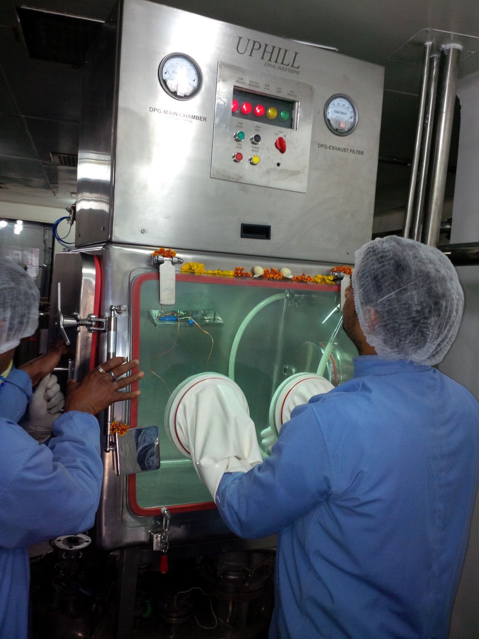 Reactor Charge isolator