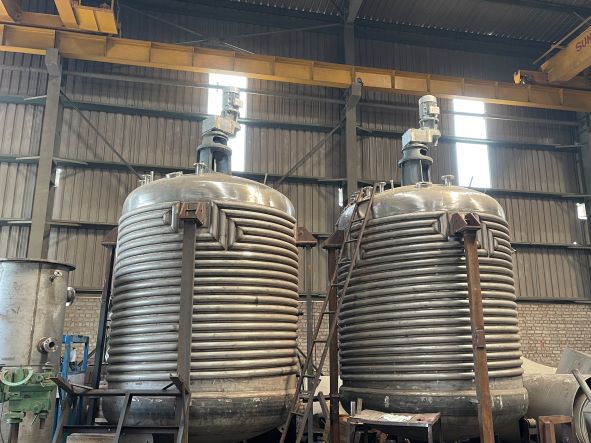 Reactor/Reaction Vessel, Agitated Vessel 3