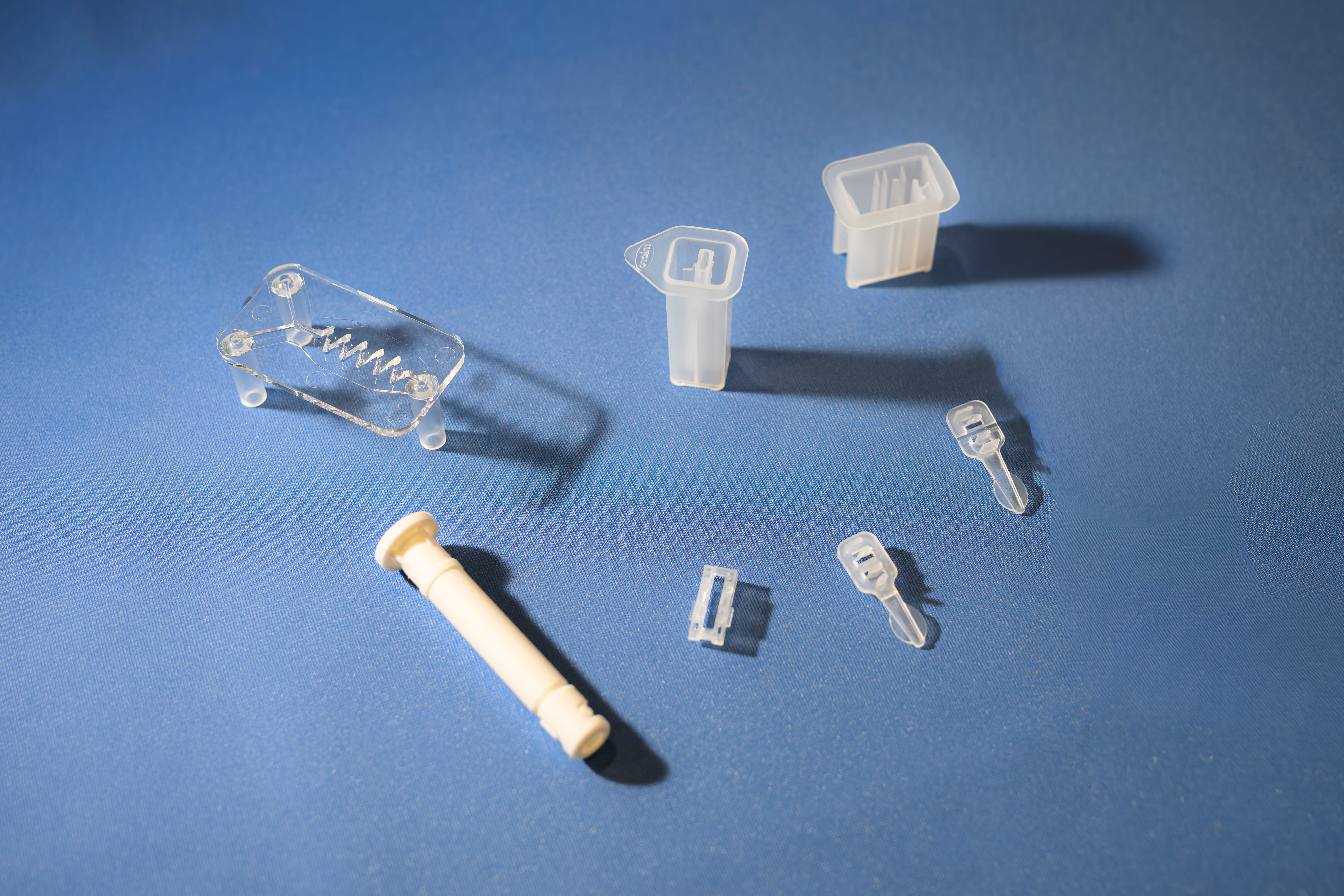 Single Use Assemblies & clean injection molding 2
