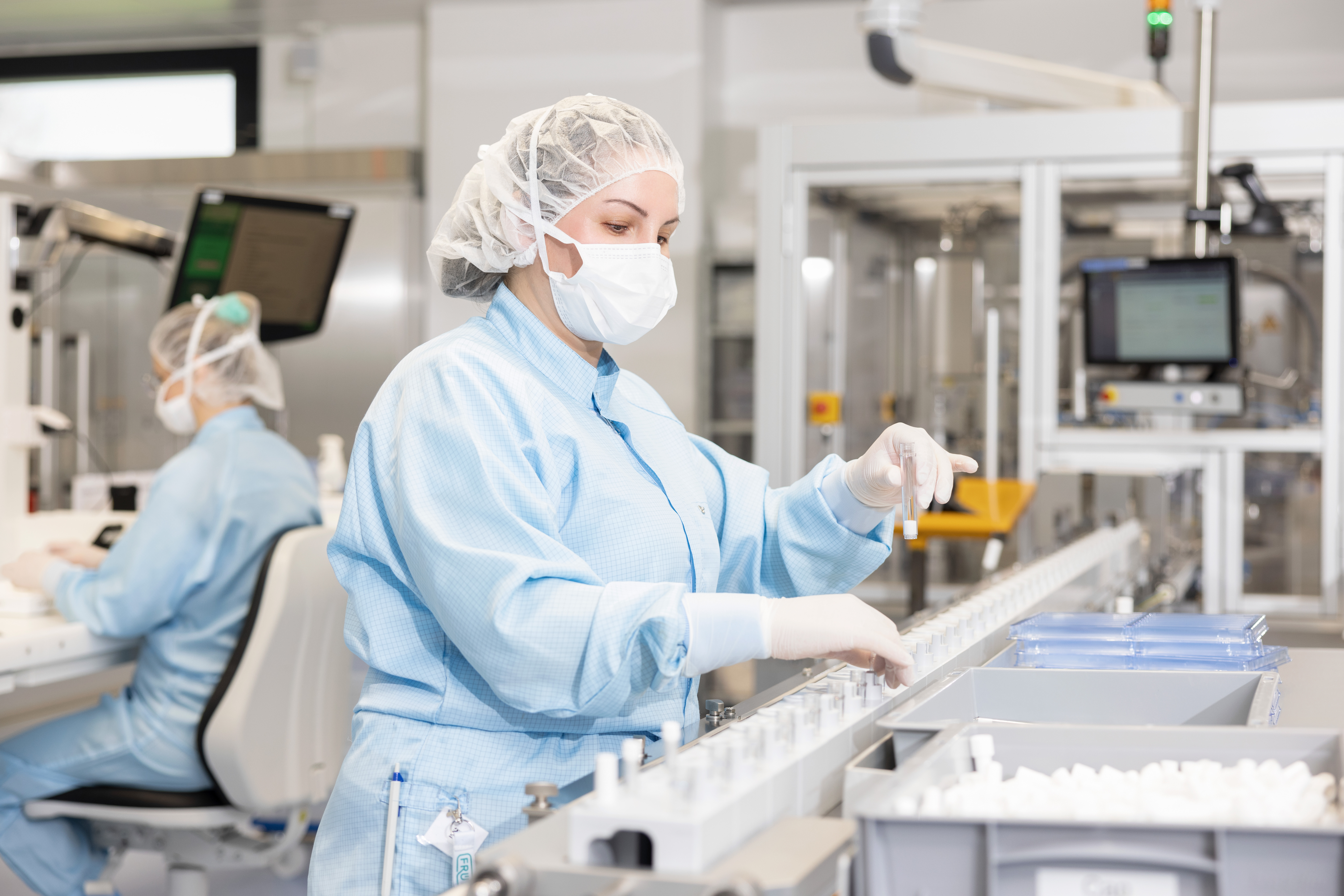 Sterile Barrier Packaging & Assembly for Medical Devices 3