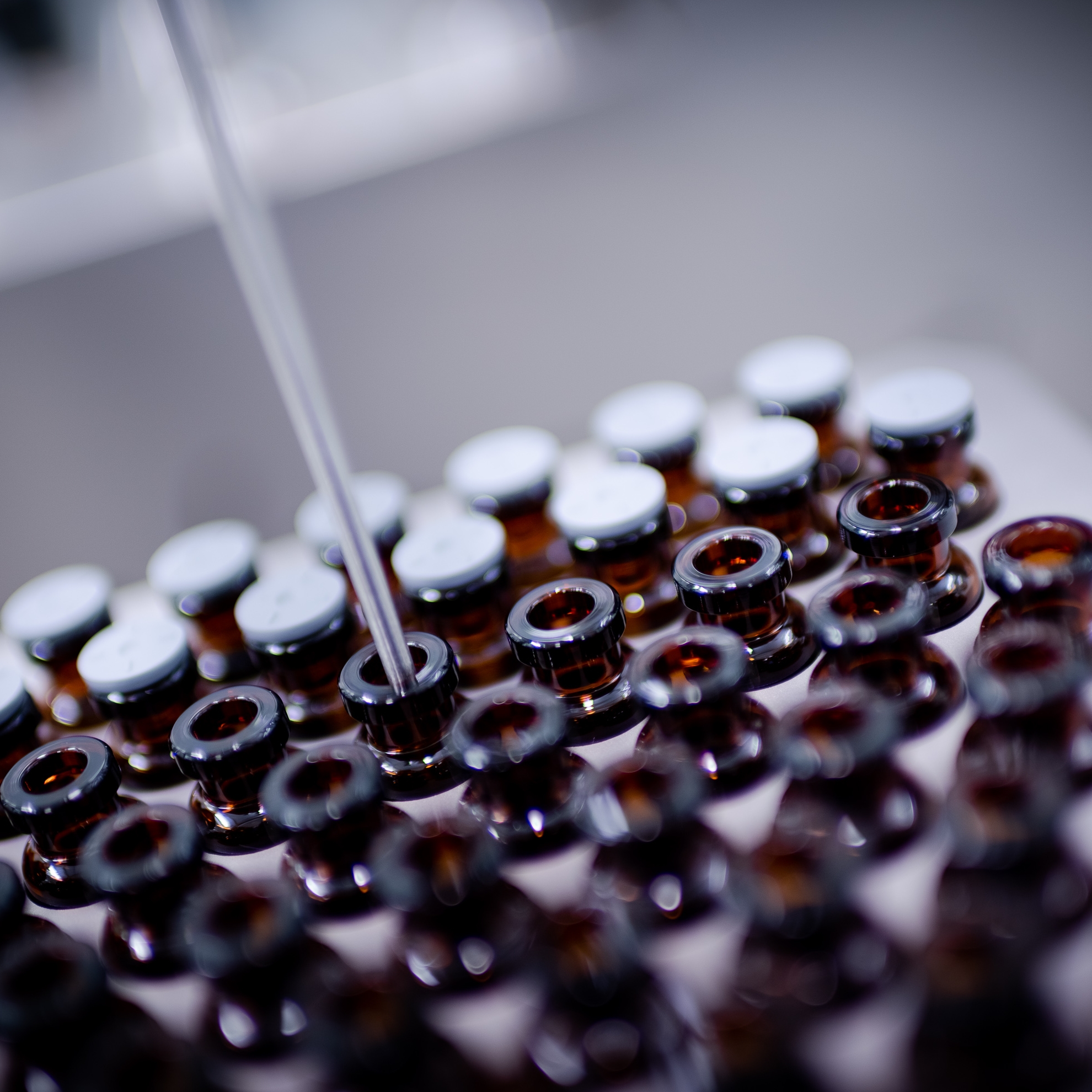 Syringe and vial filling 2