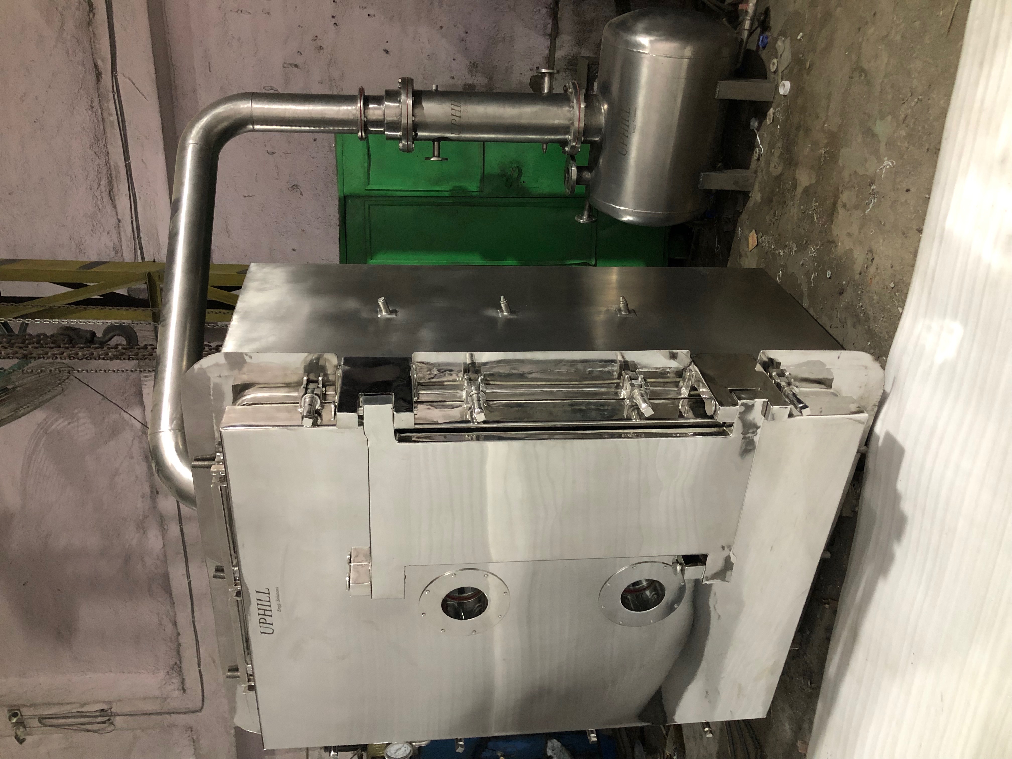 Vacuum tray Dryer isolator 2