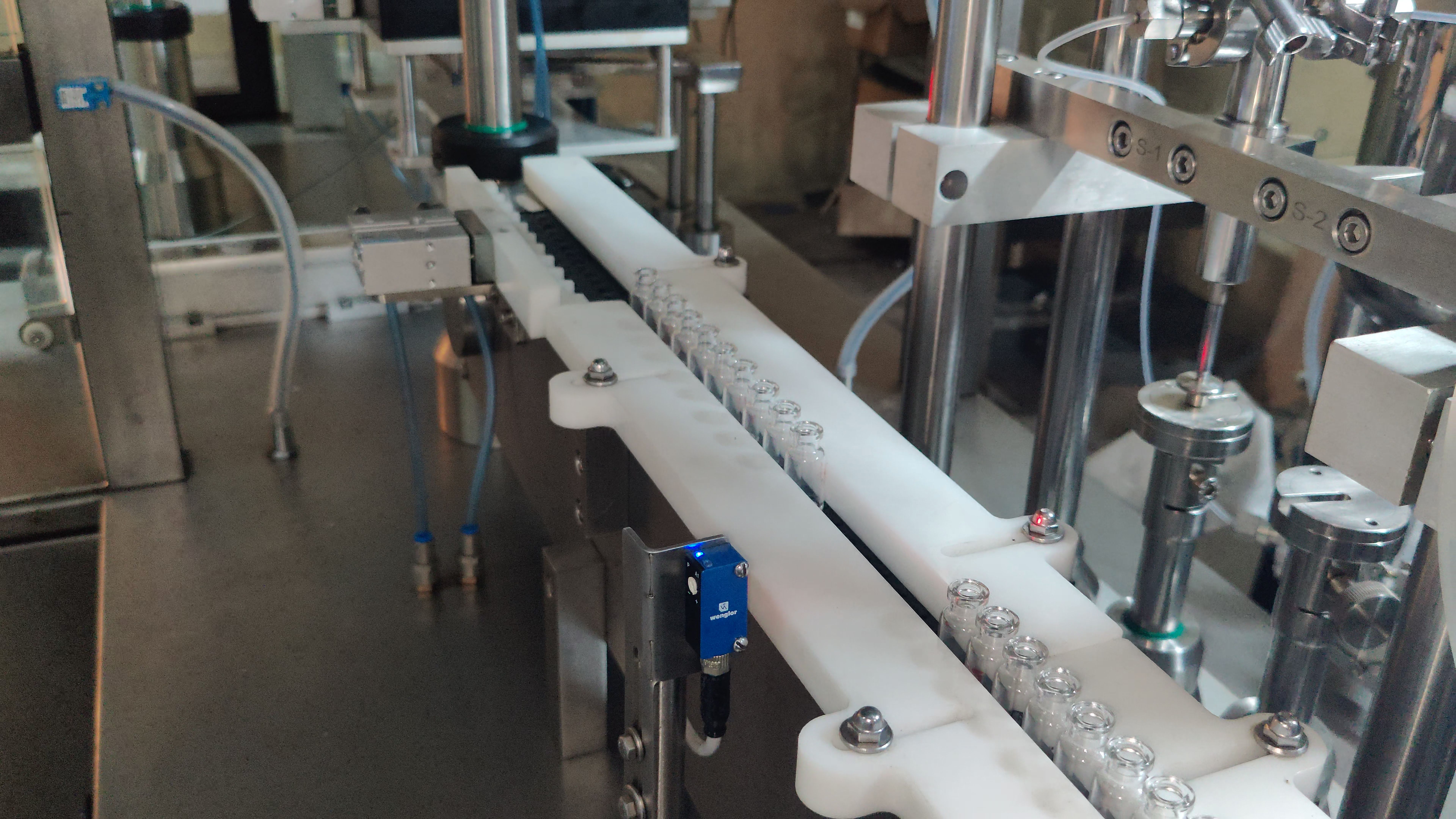Vial Filling Machine 2